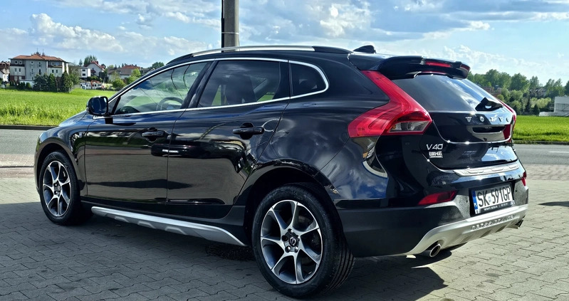 Volvo V40 cena 69900 przebieg: 144000, rok produkcji 2015 z Katowice małe 172